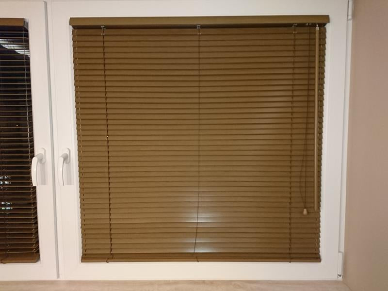 Żaluzje drewniane i aluminiowe